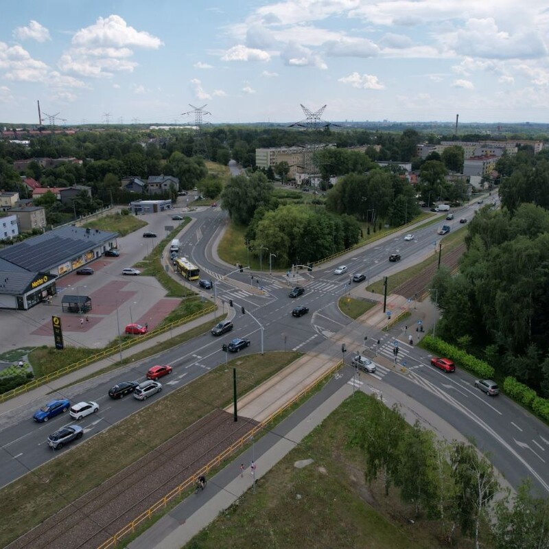 Uwaga kierowcy! Od dziś obowiązuje zmiana organizacji ruchu na jednym ze skrzyżowań