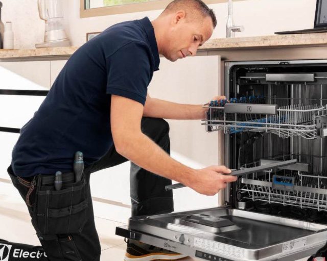 Naprawa urządzeń AGD w autoryzowanym serwisie Electrolux w Bytomiu