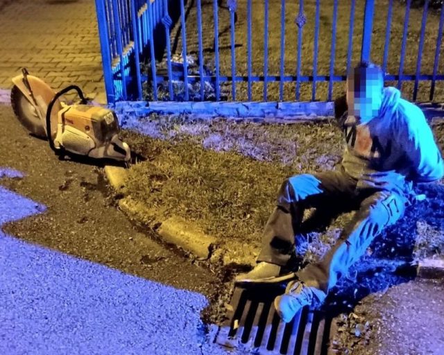 Kradzież na placu budowy. Zatrzymano 39-latka i dwóch 16-latków z Bytomia