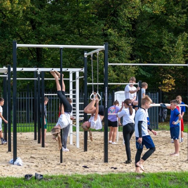 BO Bytom: Nowa siłownia w plenerze i boiska do siatkówki plażowej już otwarte