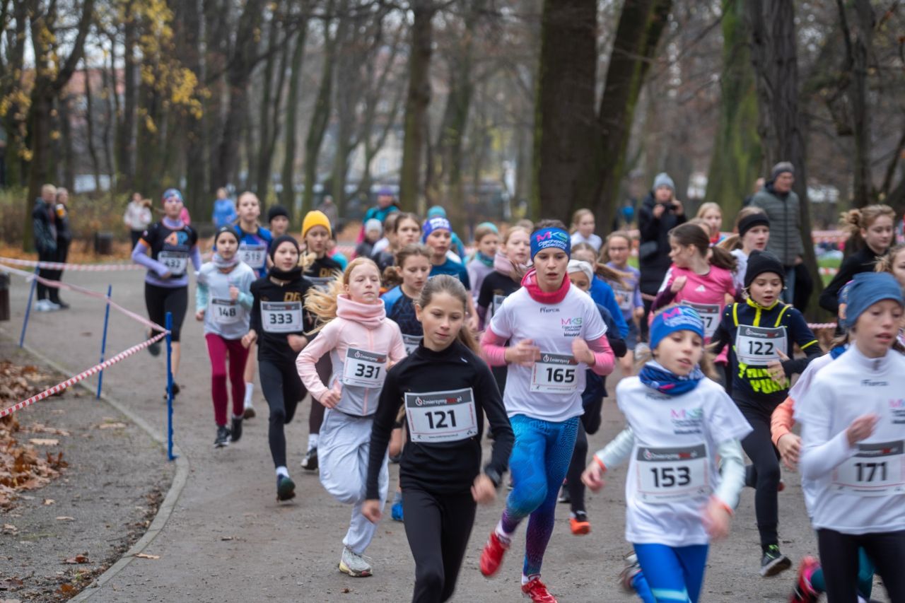 2025.11.18 - Mistrzostwa Śląska w biegach przełajowych - fotoreportaż