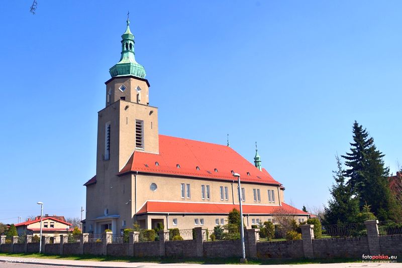 Stolarzowice - Kościół pw. Chrystusa Króla