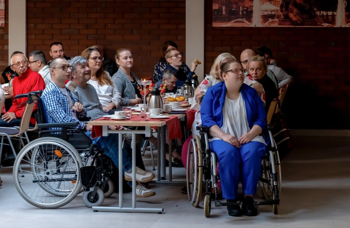 10-lecie zakładu aktywności zawodowej: świetlik łączy pokolenia!