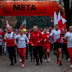 Biegacze uczcili Święto Niepodległości