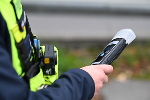 56-latek jechał na hulajnodze elektrycznej po alkoholu. Został ukarany wysokim mandatem