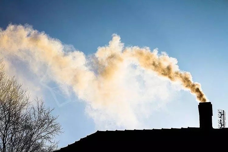 Alert RCB: Zła jakość powietrza na obszarze województwa śląskiego