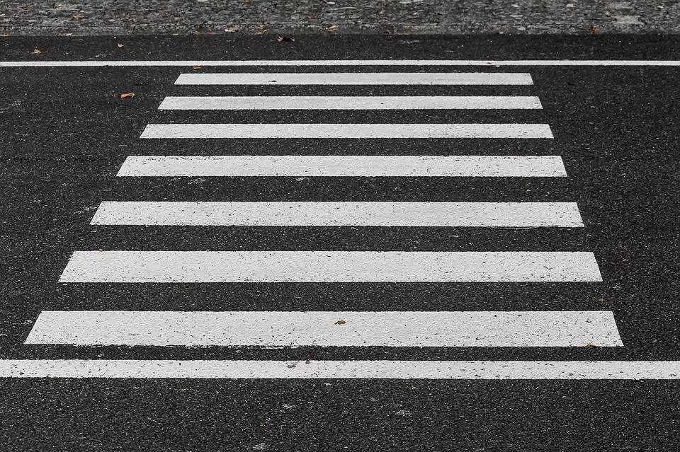 Bezpieczny pieszy - dziś działania drogówki / fot. Pixabay