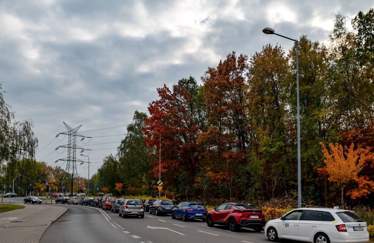 Bytom inwestuje w nowoczesne oświetlenie: 46 nowych opraw LED na ulicach i w parkach!