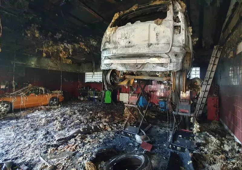 Bytom: Palił się warsztat samochodowy przy ul. Modrzewskiego