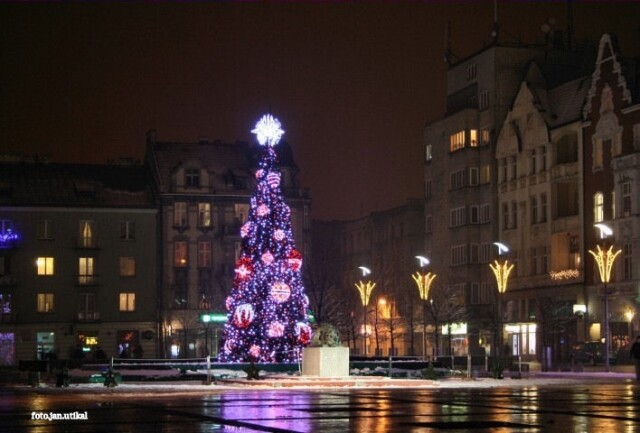 Bytom .Rynek.nocą.