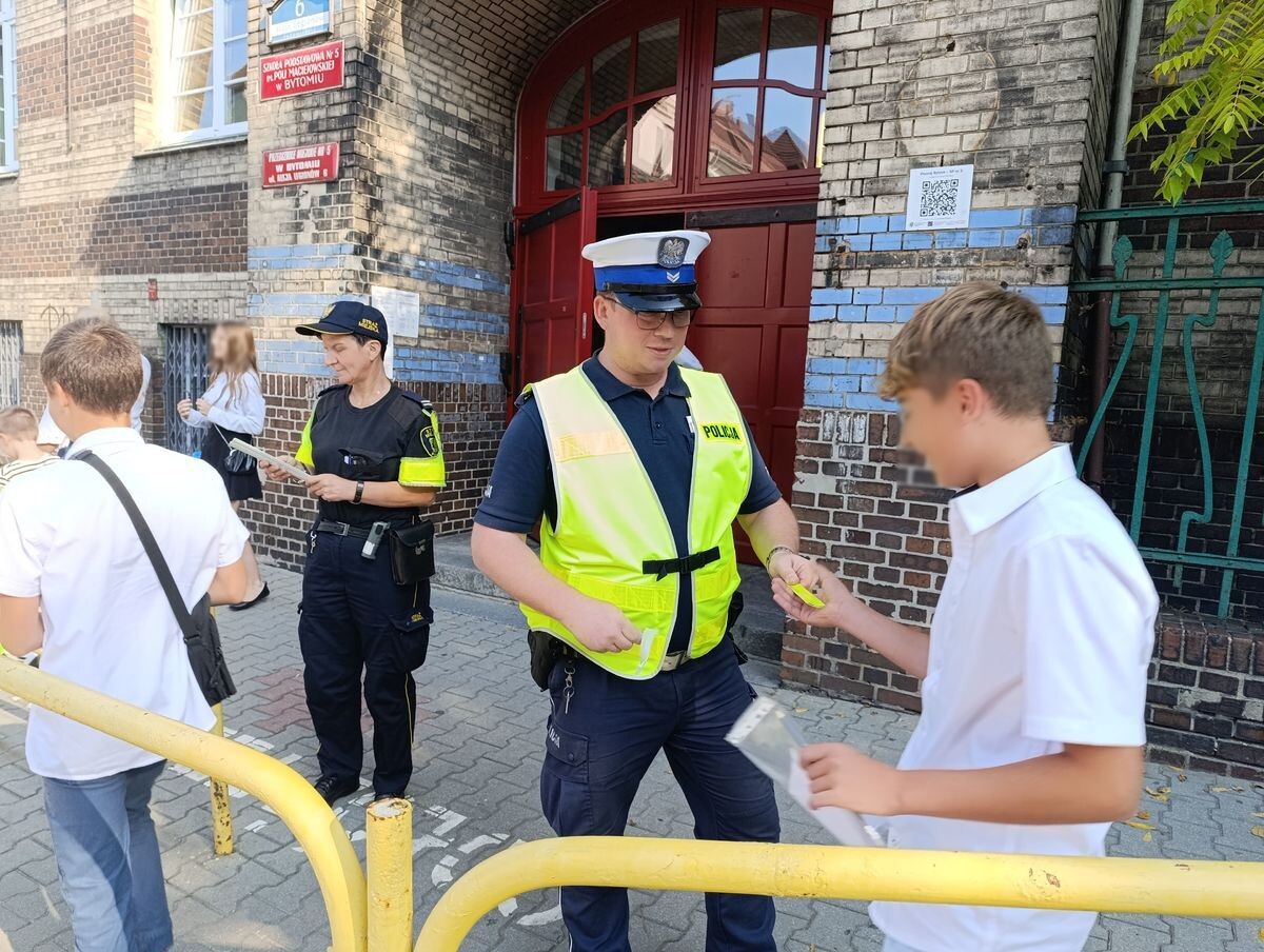 Akcja "Bezpieczna droga do szkoły" / fot. KMP Bytom