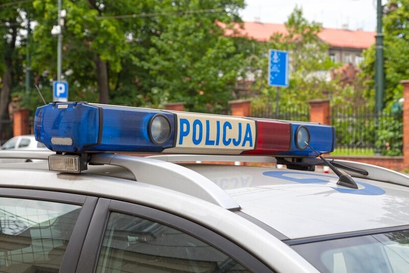 Nietrzeźwy 18-latek, bez uprawnień spowodował kolizje i zaczął uciekać
