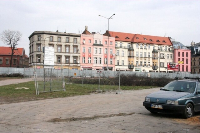 Ostatnie spojrzenia na Pl.Kościuszki.