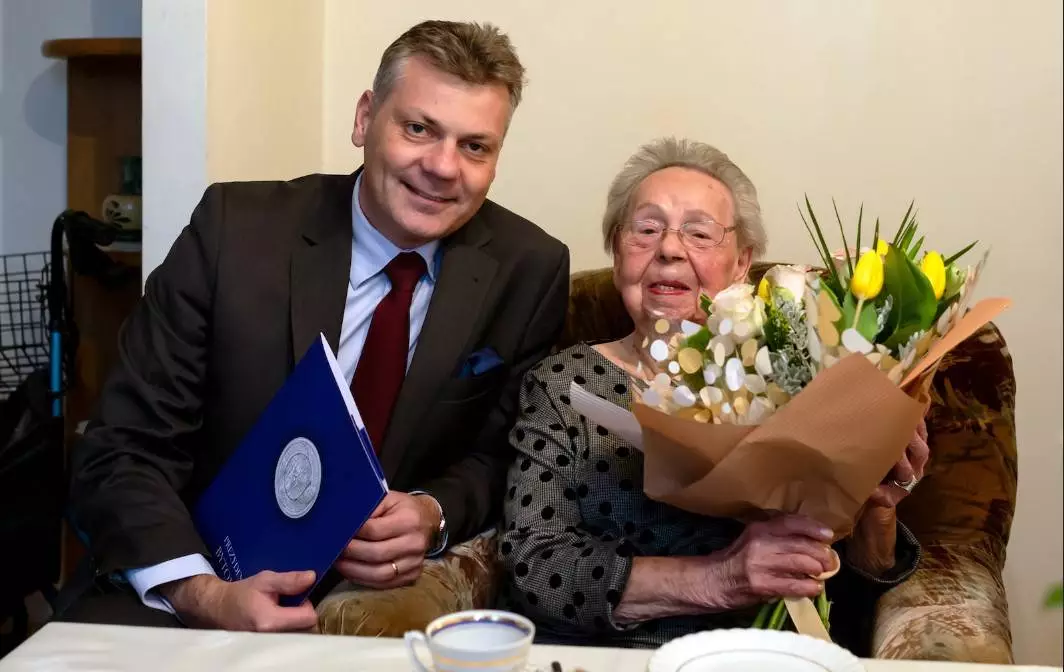 Pani Stefania Chmiel obchodziła 100. rocznicę urodzin!/fot. UM Bytom