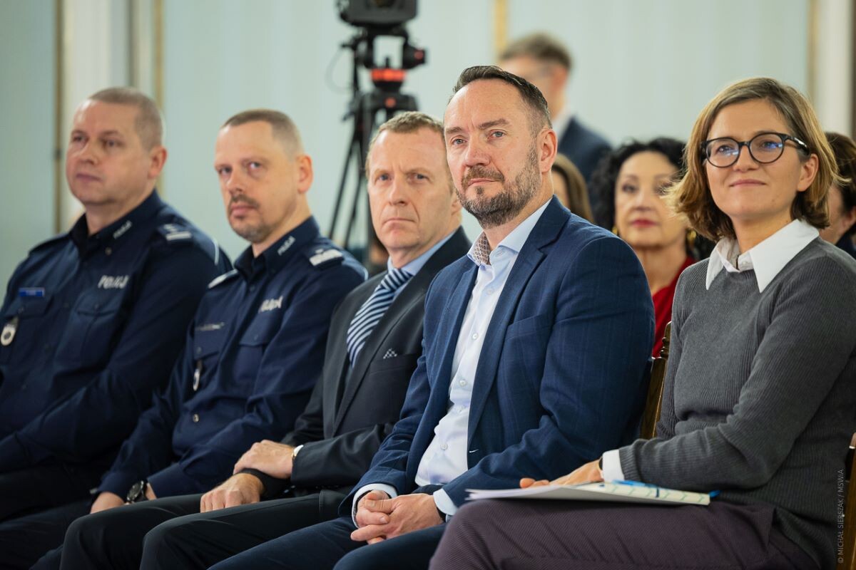 Ruszyła kampania „Dzieciństwo bez Przemocy” – policja włącza się w działania!