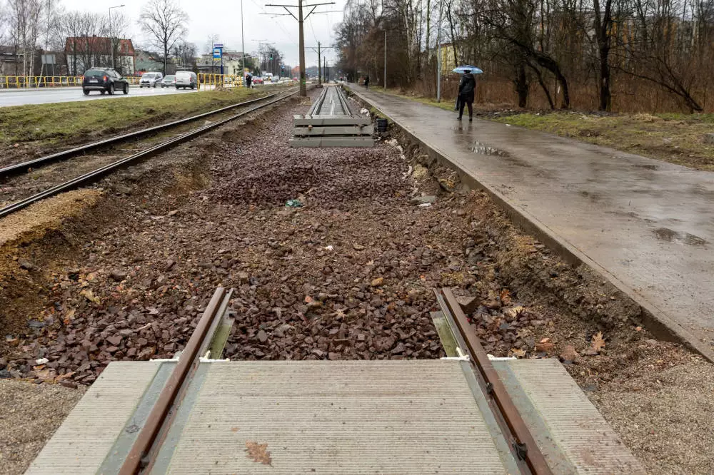 Trwa przebudowa torowiska tramwajowego z centrum do zajezdni w Stroszku/fot. UM Bytom
