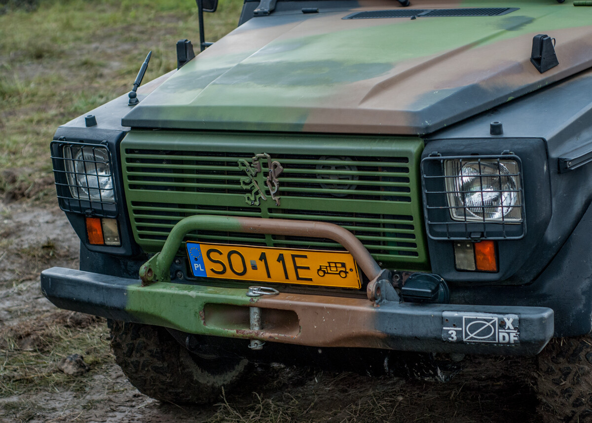 Na terenie dawnej KWK Miechowice trwa właśnie ogromny zlot militarny - Śląskie Manewry. Dziś ostatni, trzeci dzień imprezy, będzie się działo. Zobaczcie, jak było wczoraj!