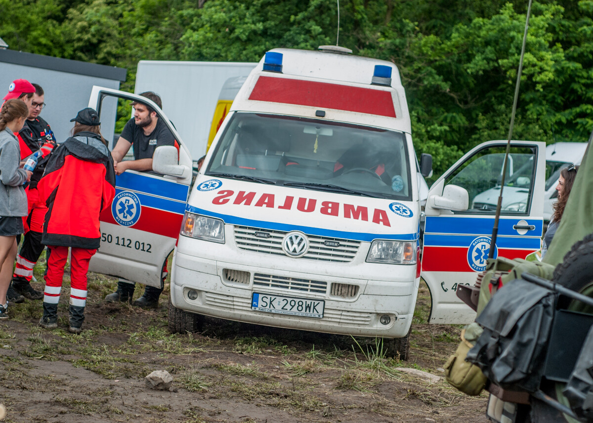 Na terenie dawnej KWK Miechowice trwa właśnie ogromny zlot militarny - Śląskie Manewry. Dziś ostatni, trzeci dzień imprezy, będzie się działo. Zobaczcie, jak było wczoraj!