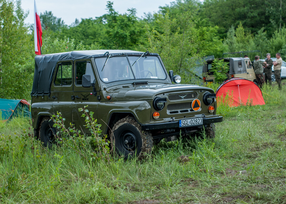 Na terenie dawnej KWK Miechowice trwa właśnie ogromny zlot militarny - Śląskie Manewry. Dziś ostatni, trzeci dzień imprezy, będzie się działo. Zobaczcie, jak było wczoraj!