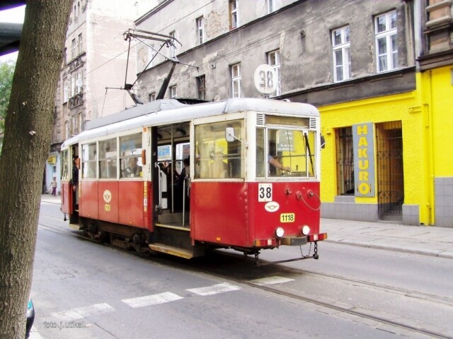 Ul.Piekarska i zabytkowy tramwaj Nr,38.