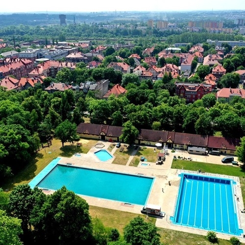 W sobot&#281; otwarcie wyremontowanego k&#261;pieliska odkrytego w Parku Kachla