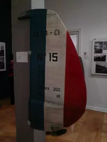 Wernisa&#380; wystawy "Zapomniani bohaterowie. Polscy lotnicy we Francji 1940 r."