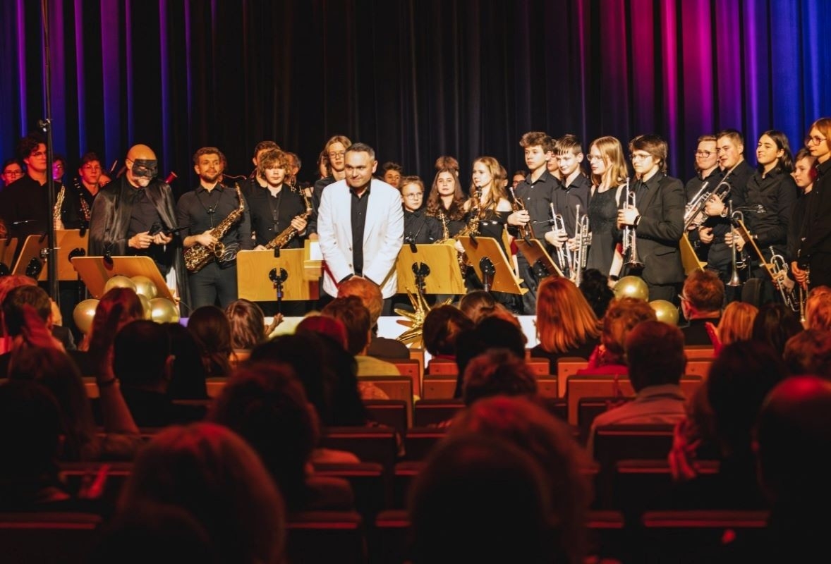 Karnawałowa uczta muzyczna w Bytomiu! Wyjątkowy koncert na 80-lecie szkoły